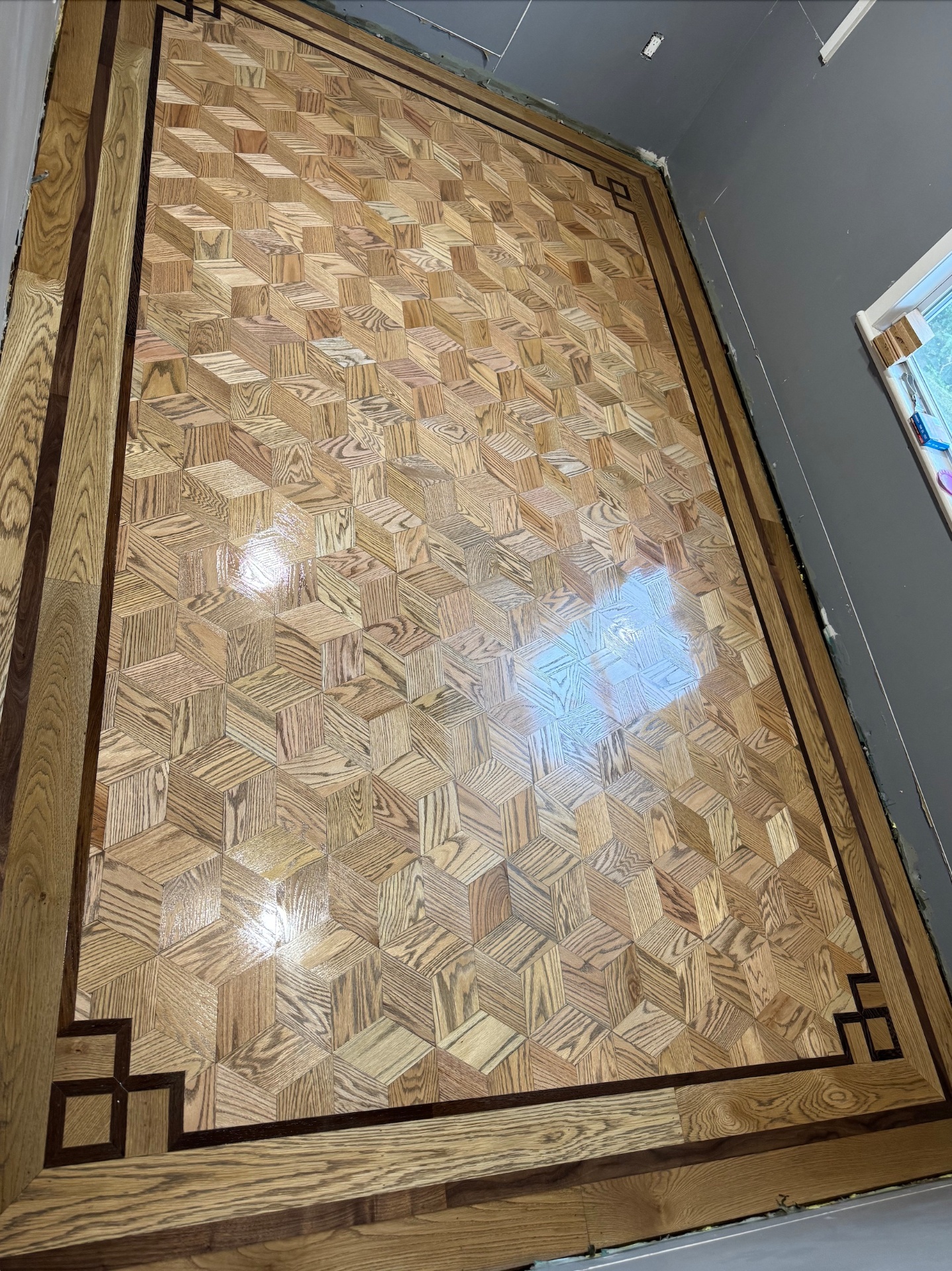 Custom parquet floor with inlay border