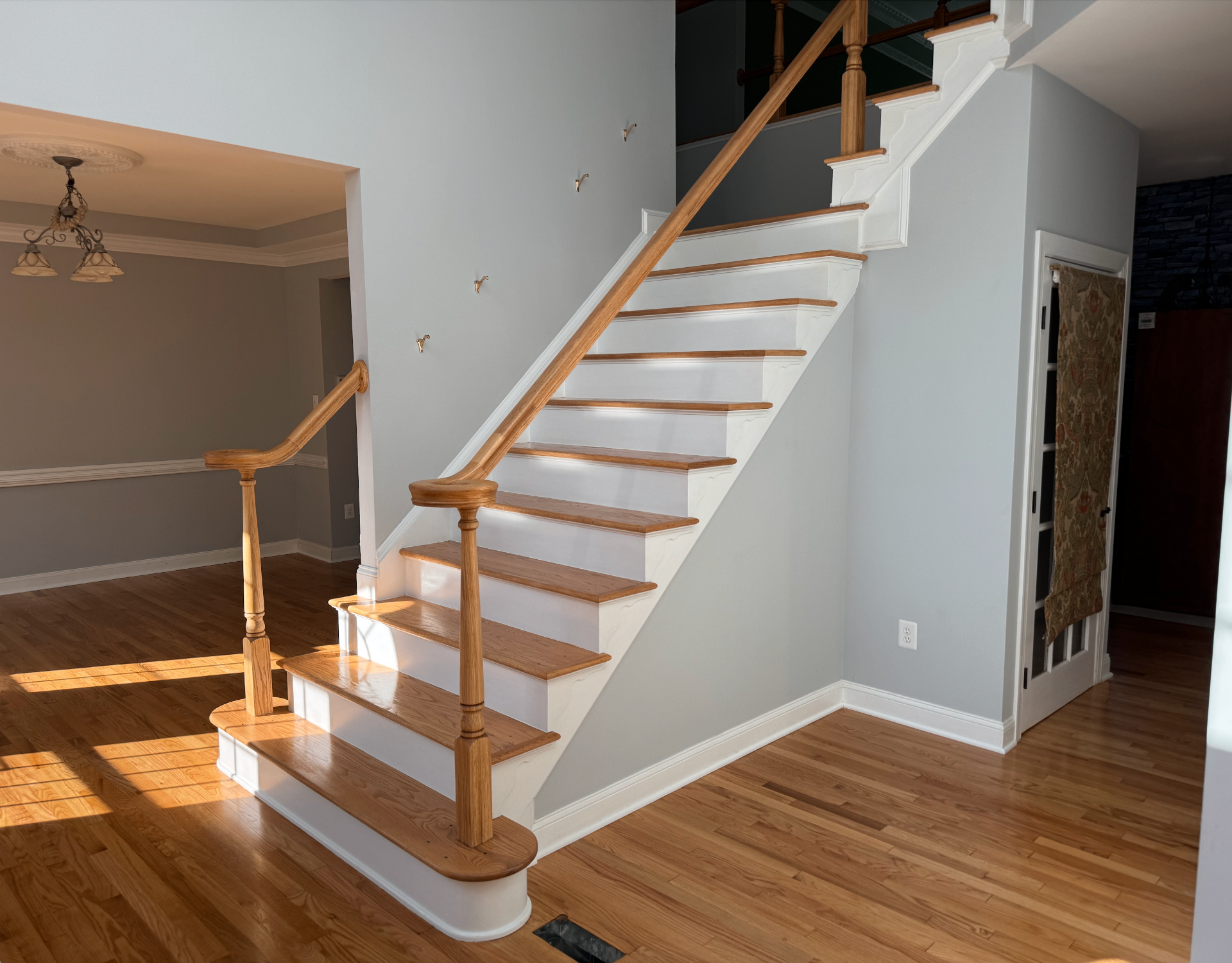 Sanded & finished stairs, treads and railings